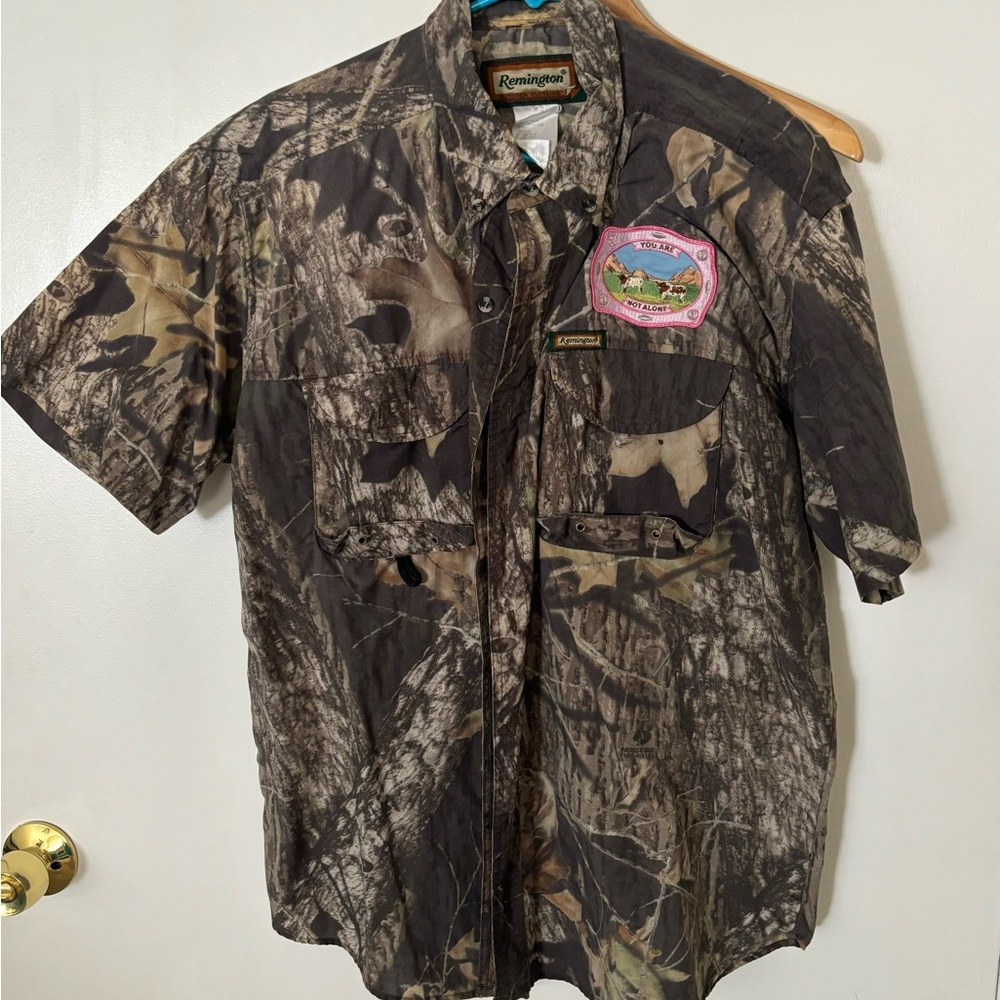 Remington camo button up shirt pink patch punk